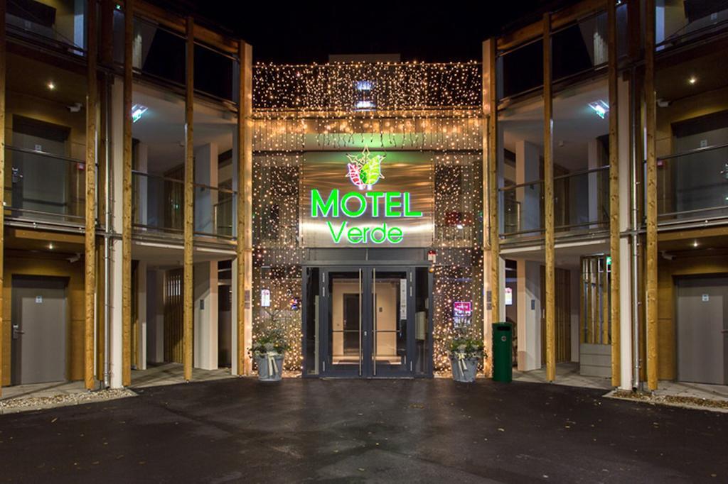 Motel Verde Schönau an der Triesting エクステリア 写真